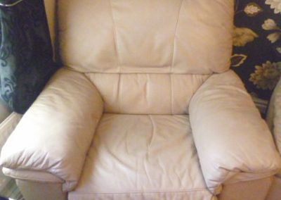 Leather chair clean